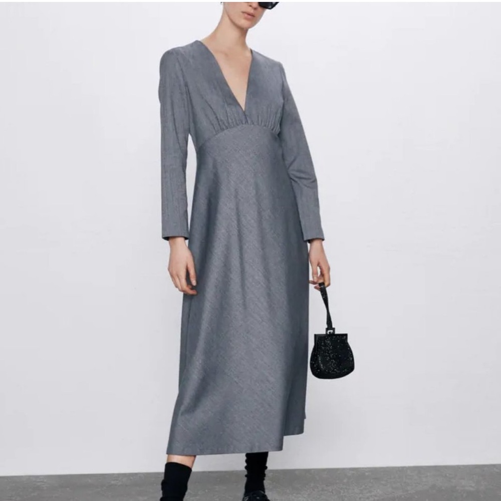 🤍 Zara Gray Minimalist Slack Trouser Fabric V-Neck Chevron Pattern Midi Dress